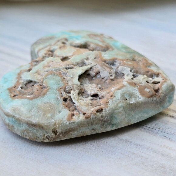 Hemimorphite Heart–59g Blue-Green Crystal for Emotional Balance Grounded Healing - Picture 6 of 15